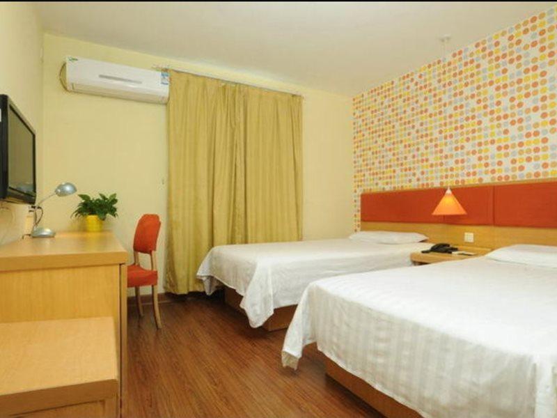 Hotel Daxing Jiugong Subway Station